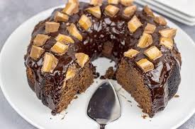 Melanie's Mikyway Bundt cake - Cookie Creation By Mary